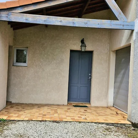 La De Cormes-écluses Hébergement de vacances Corme-Ecluse